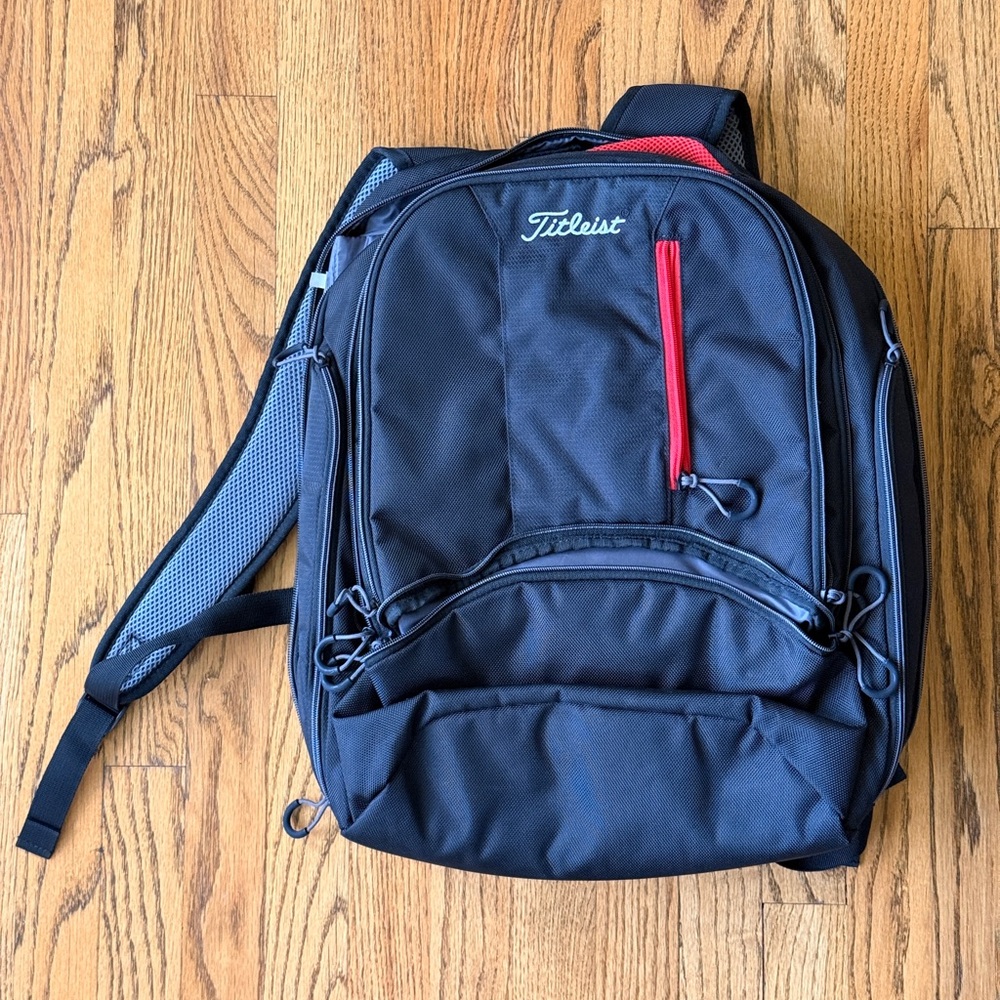 New Titleist Golf Black and Red Backpack